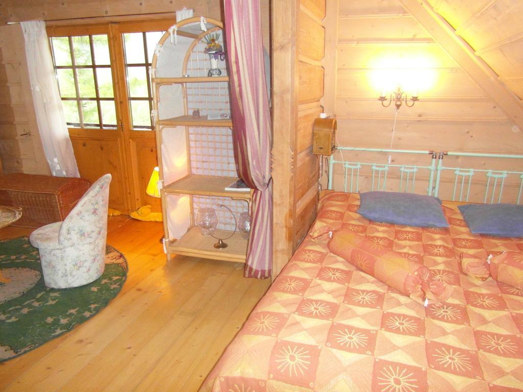 Biala Wiselka Bed and Breakfast Wisła Rum bild